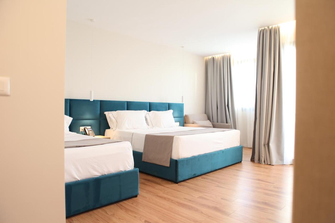 Volmar Hotel دراس المظهر الخارجي الصورة